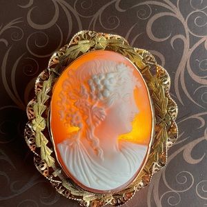 Vintage Shell Cameo Bacchante